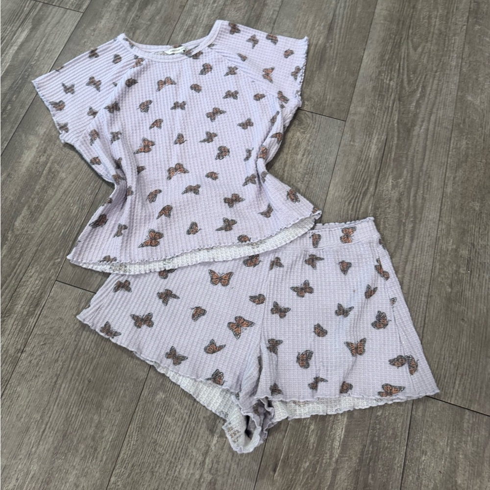 AMERICAN EAGLE Charming Butterfly Print Loungewear Set pajama - Picture 4 of 10